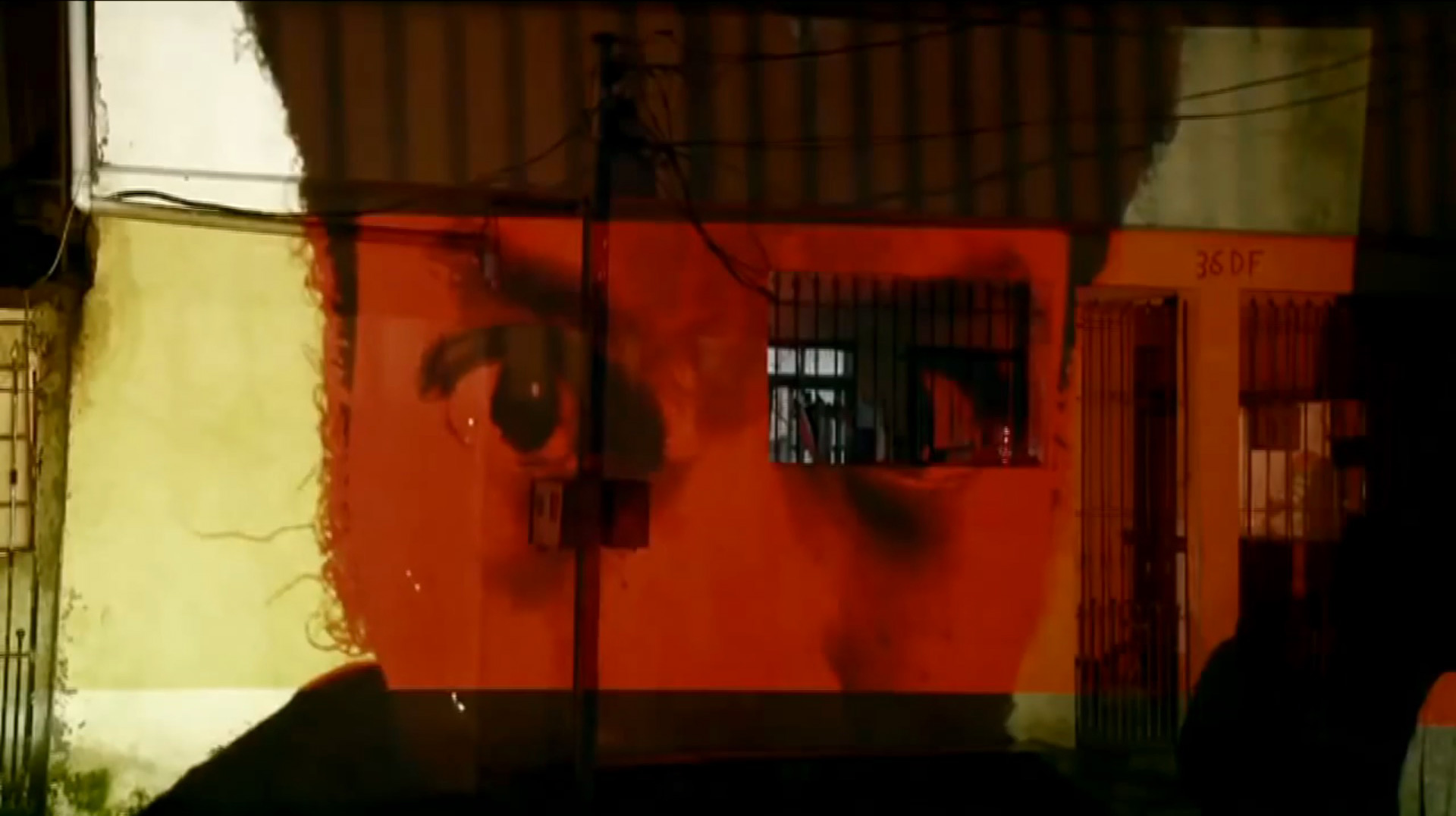 Frame do filme "Enquadro II, Tiaguinho da Redenção" do coletivo Casadalapa